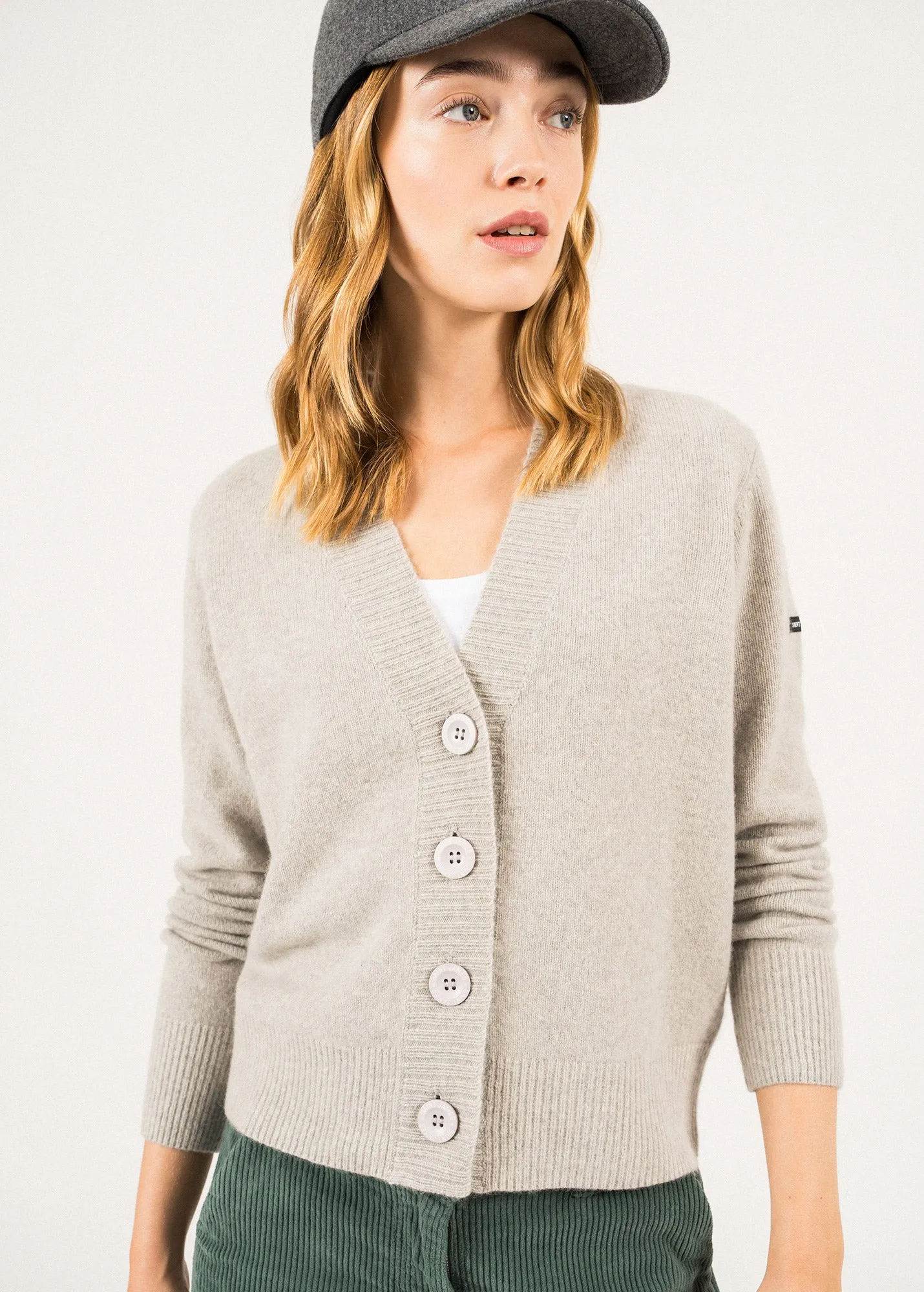 Belfast Wool Cardigan - with V-neck (GRIS CLAIR)