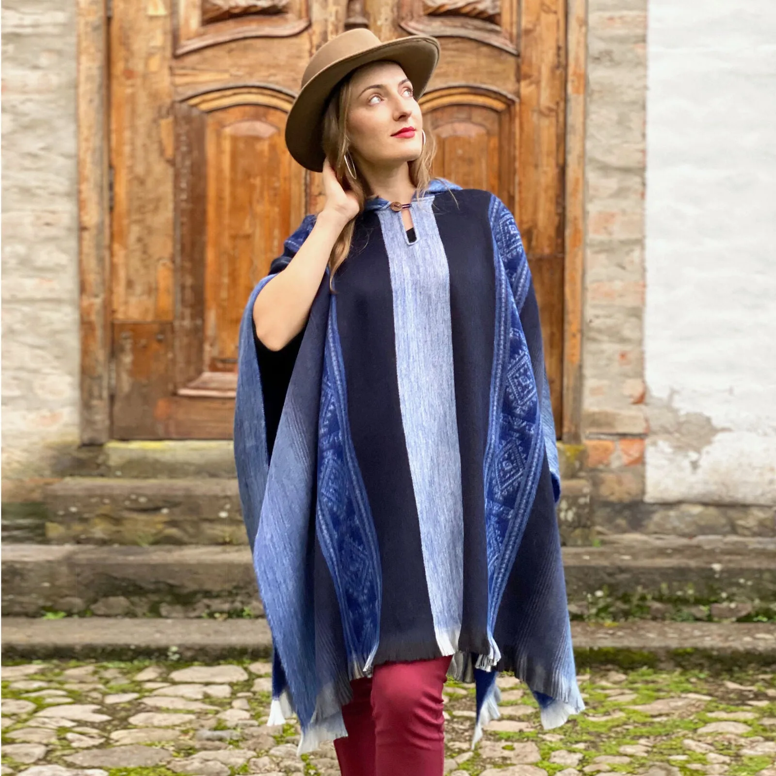 Chiriacu - Lightweight Baby Alpaca Hooded Poncho - Deep Blue - unisex