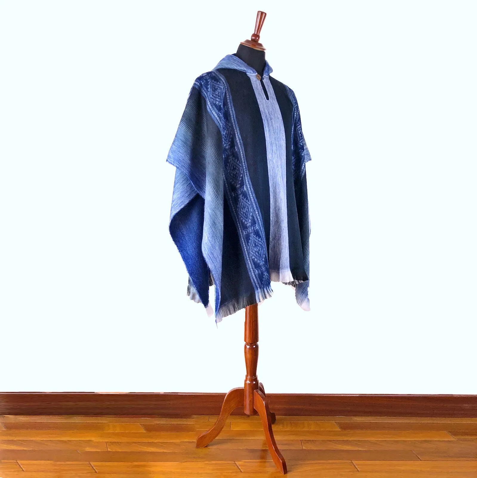 Chiriacu - Lightweight Baby Alpaca Hooded Poncho - Deep Blue - unisex