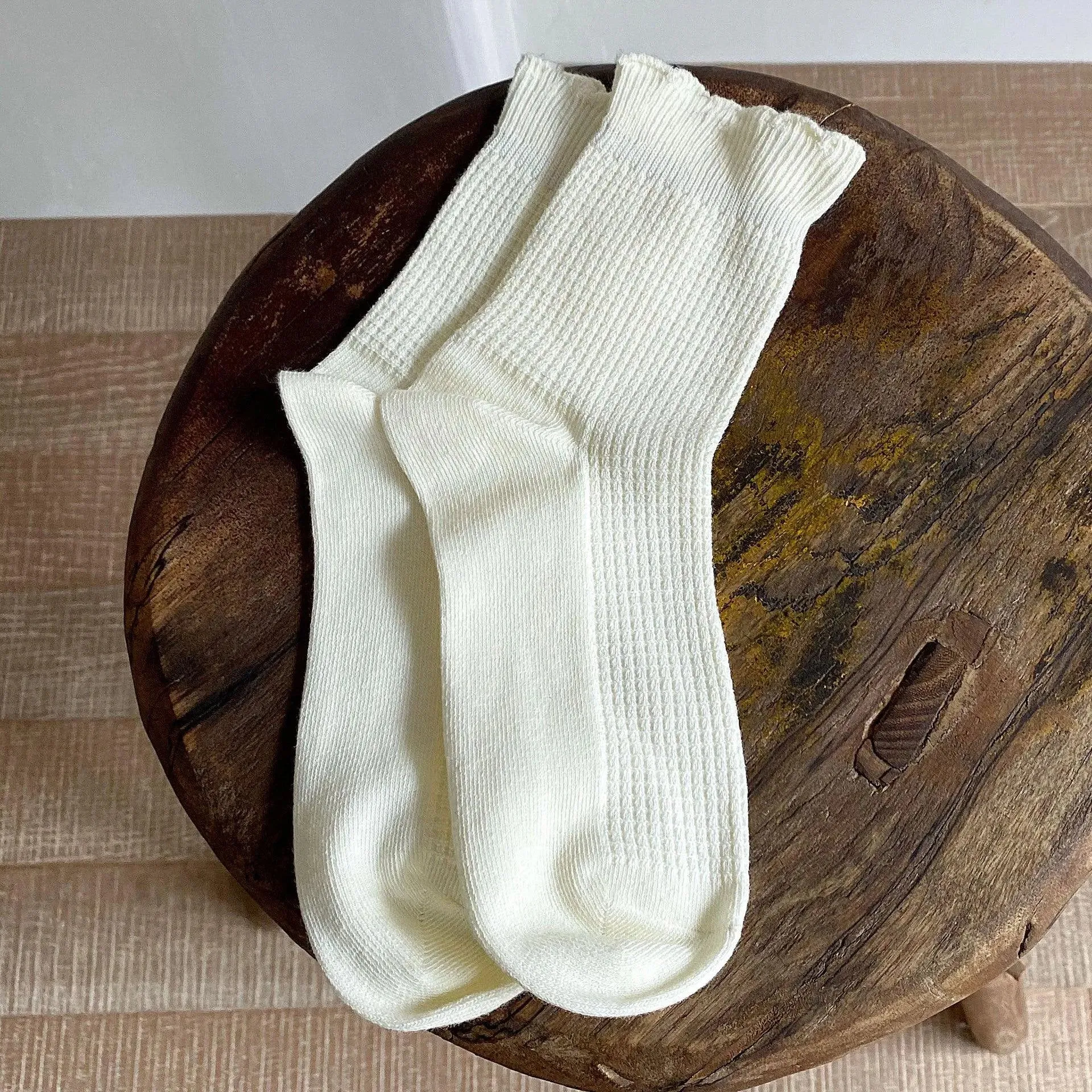 Cotton Frilly Crew Socks | Cute Outfits | Solid Color