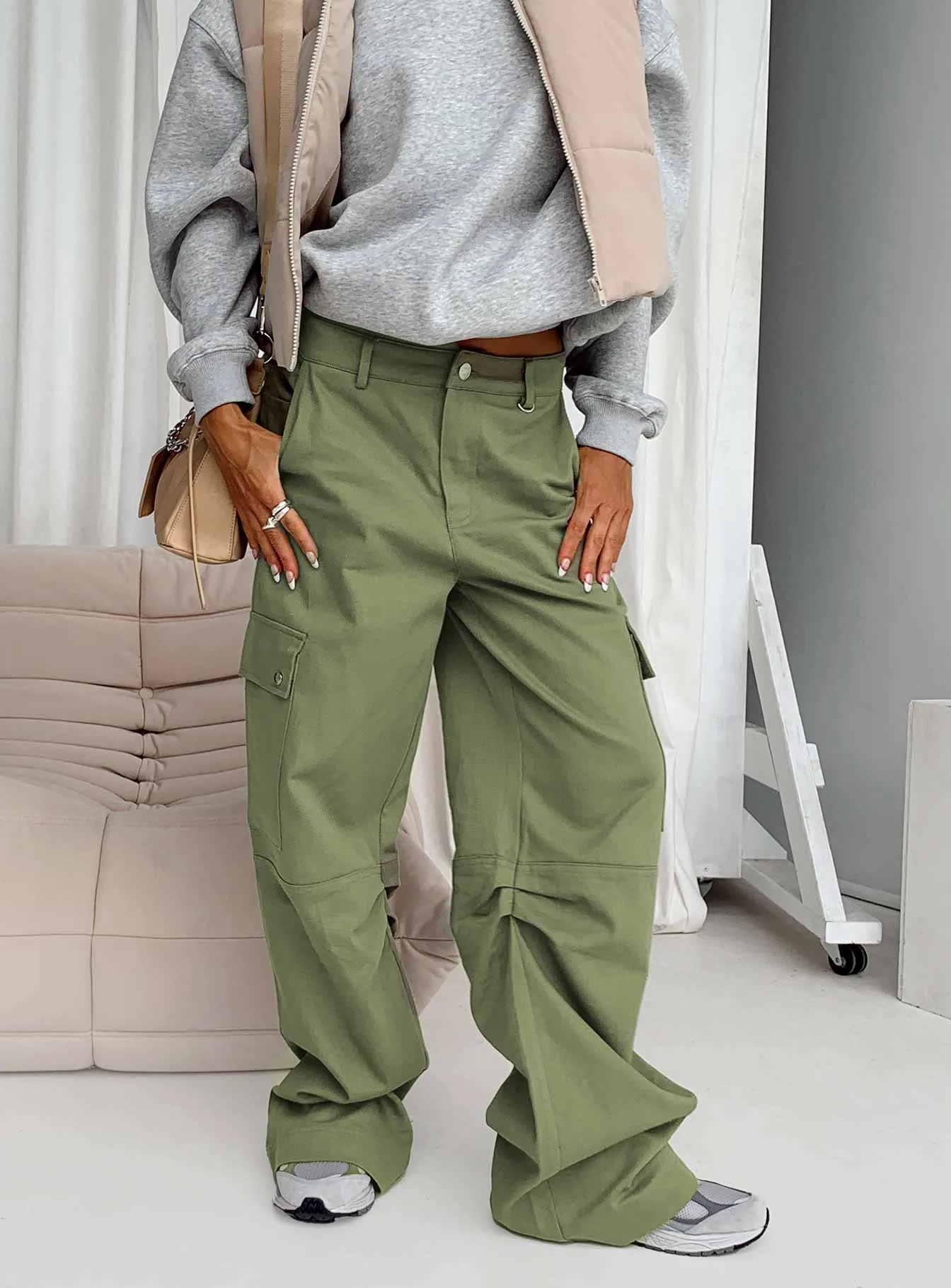 Fallout Mid Rise Cargo Pants Green