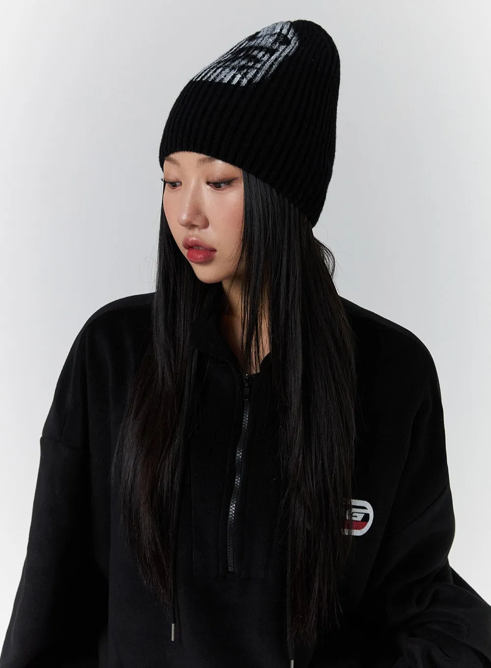 Graphic Solid Beanie CD329