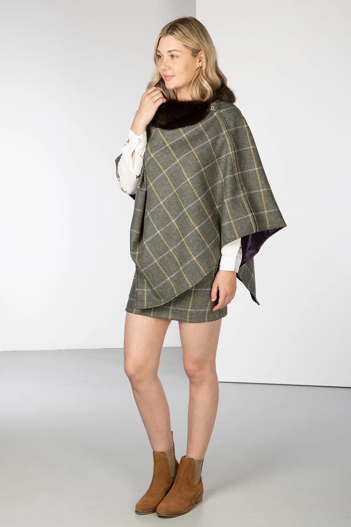 Ladies Wool Tweed Poncho With Faux Fur