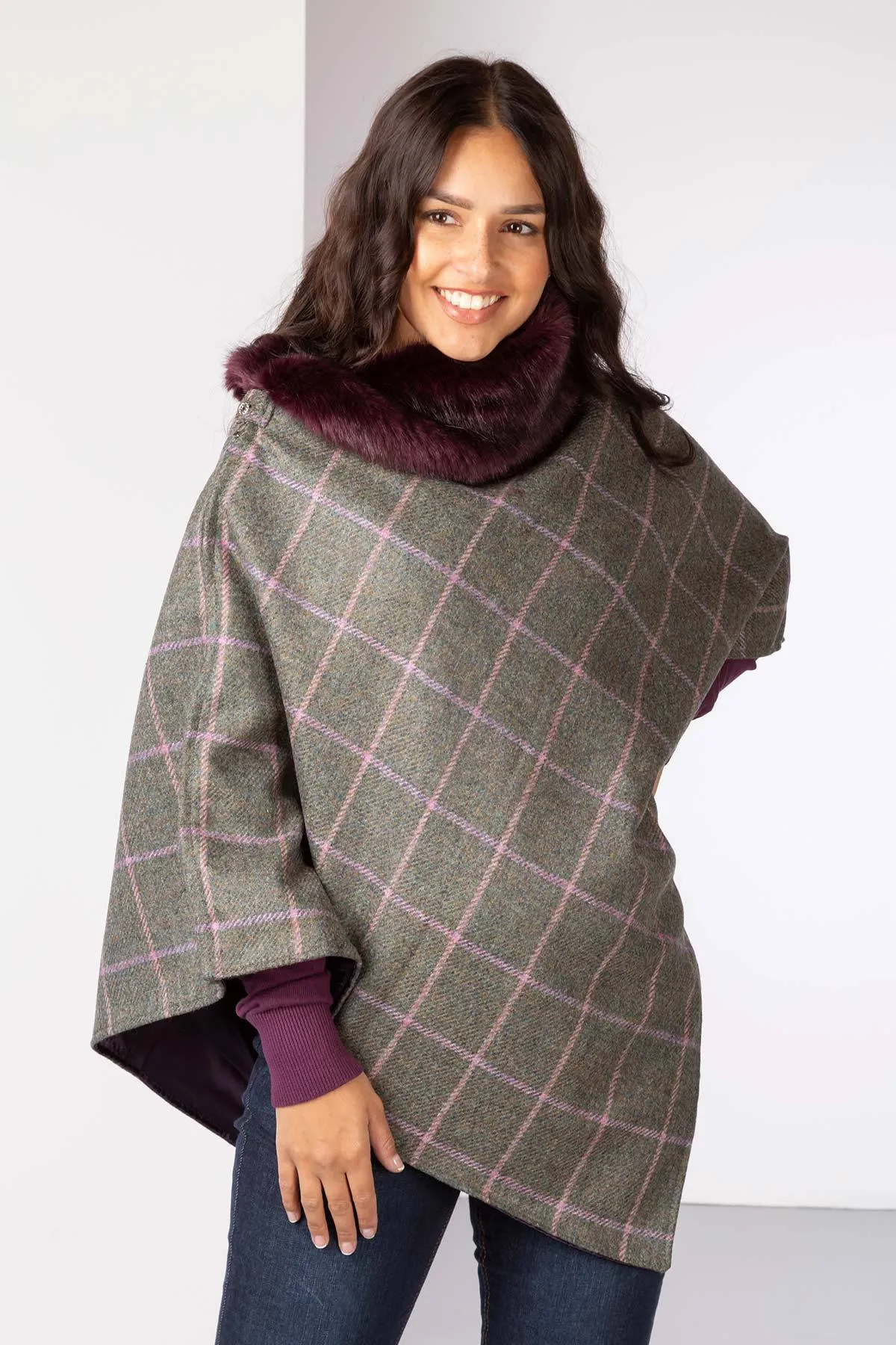 Ladies Wool Tweed Poncho With Faux Fur